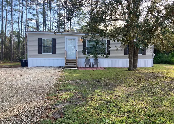 Sweet Retreat In The Springs Not Waterfront Property