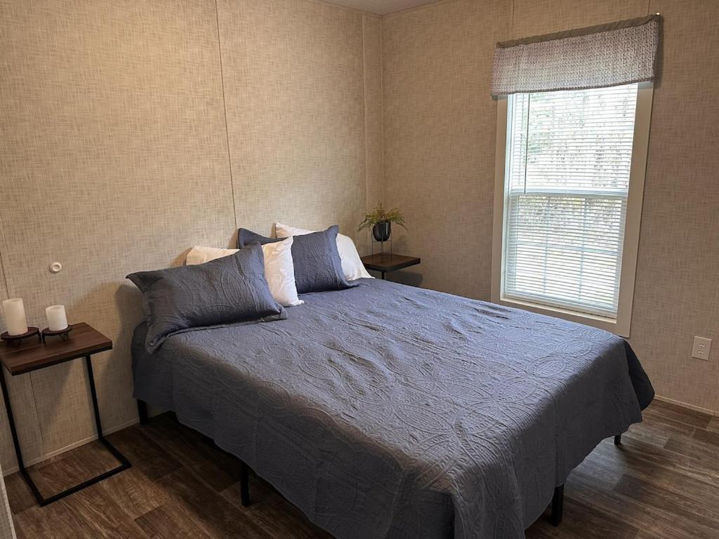 Holiday home Sweet Retreat In The Springs Not Waterfront